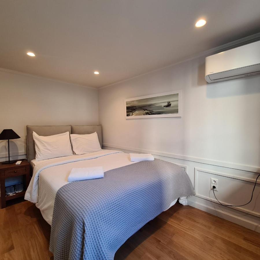 Four Streets Athens - Luxury Suites Apartments In Atina Dış mekan fotoğraf