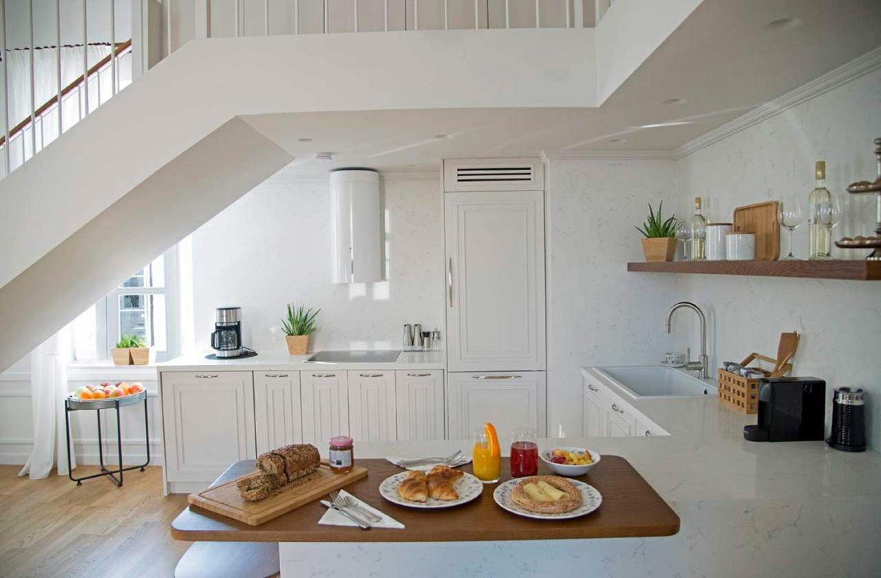 Four Streets Athens - Luxury Suites Apartments In Atina Dış mekan fotoğraf
