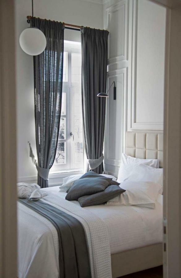 Four Streets Athens - Luxury Suites Apartments In Atina Dış mekan fotoğraf