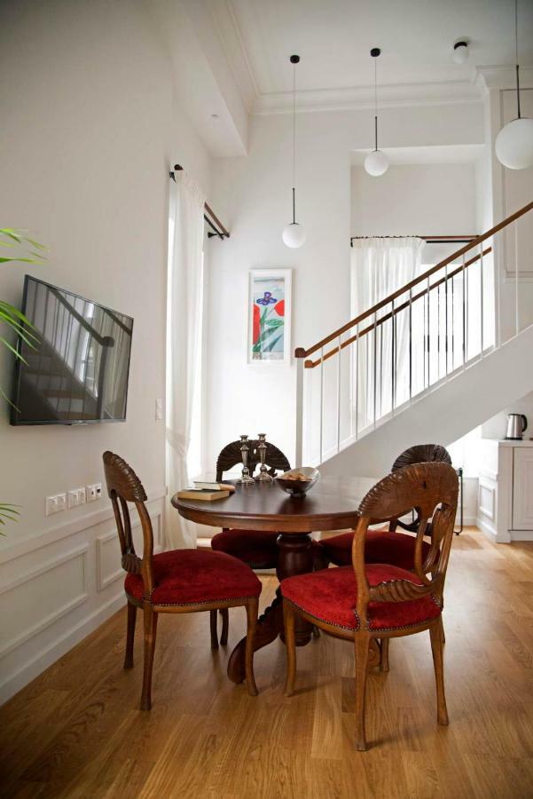 Four Streets Athens - Luxury Suites Apartments In Atina Dış mekan fotoğraf