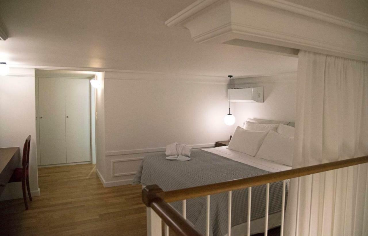 Four Streets Athens - Luxury Suites Apartments In Atina Dış mekan fotoğraf