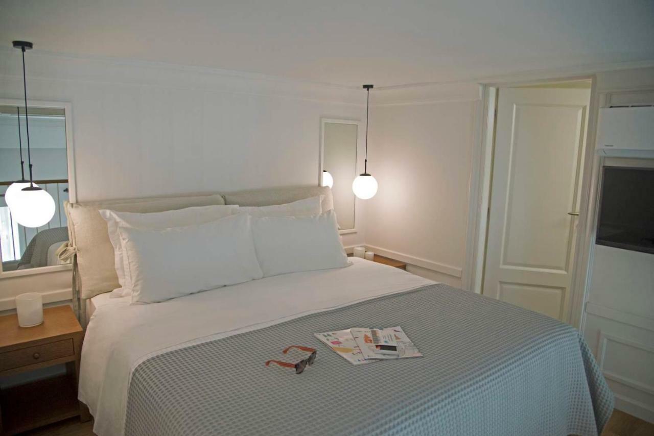 Four Streets Athens - Luxury Suites Apartments In Atina Dış mekan fotoğraf